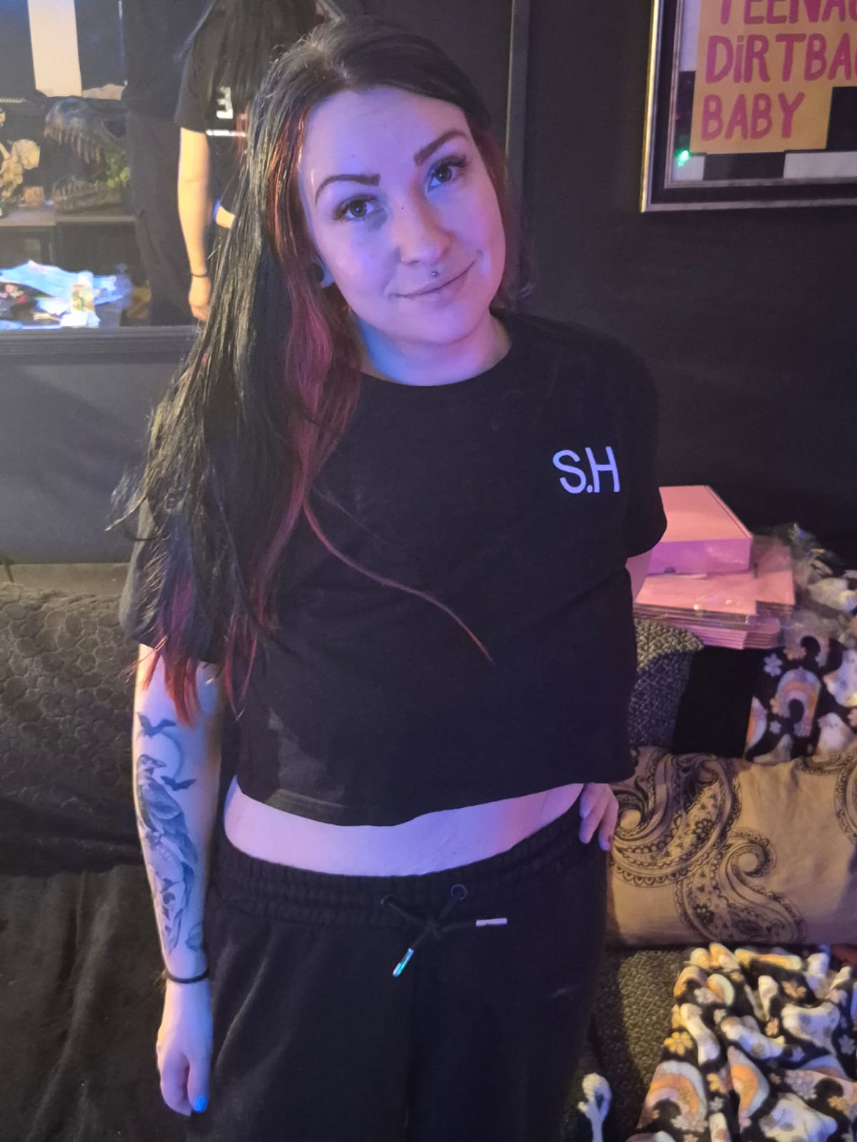 Minimalist Crop Top - Image 2